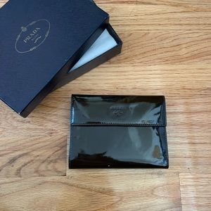 Perfect Prada Wallet (with authenticity card!!)